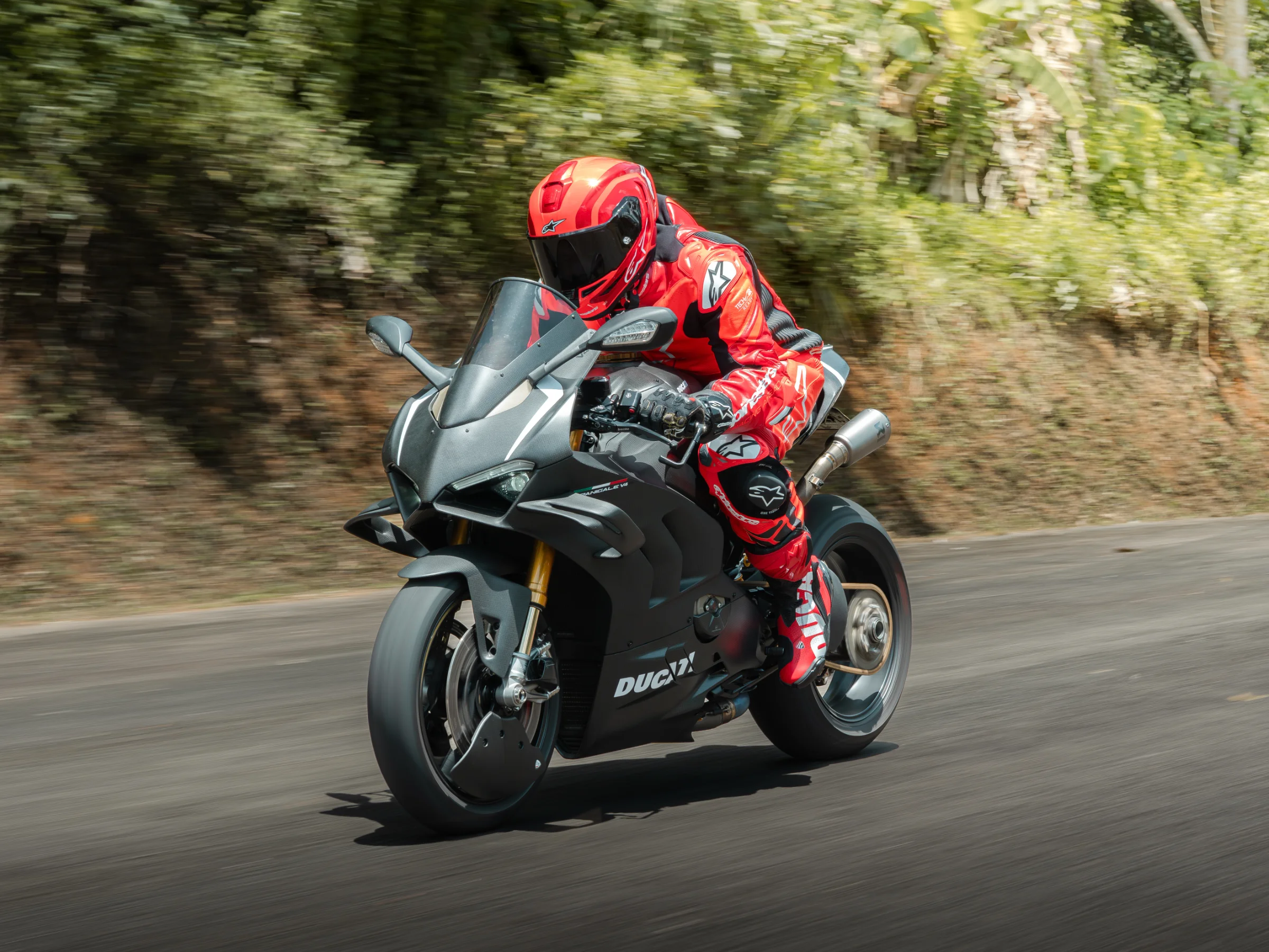 DUCATI V4R 2024 photo